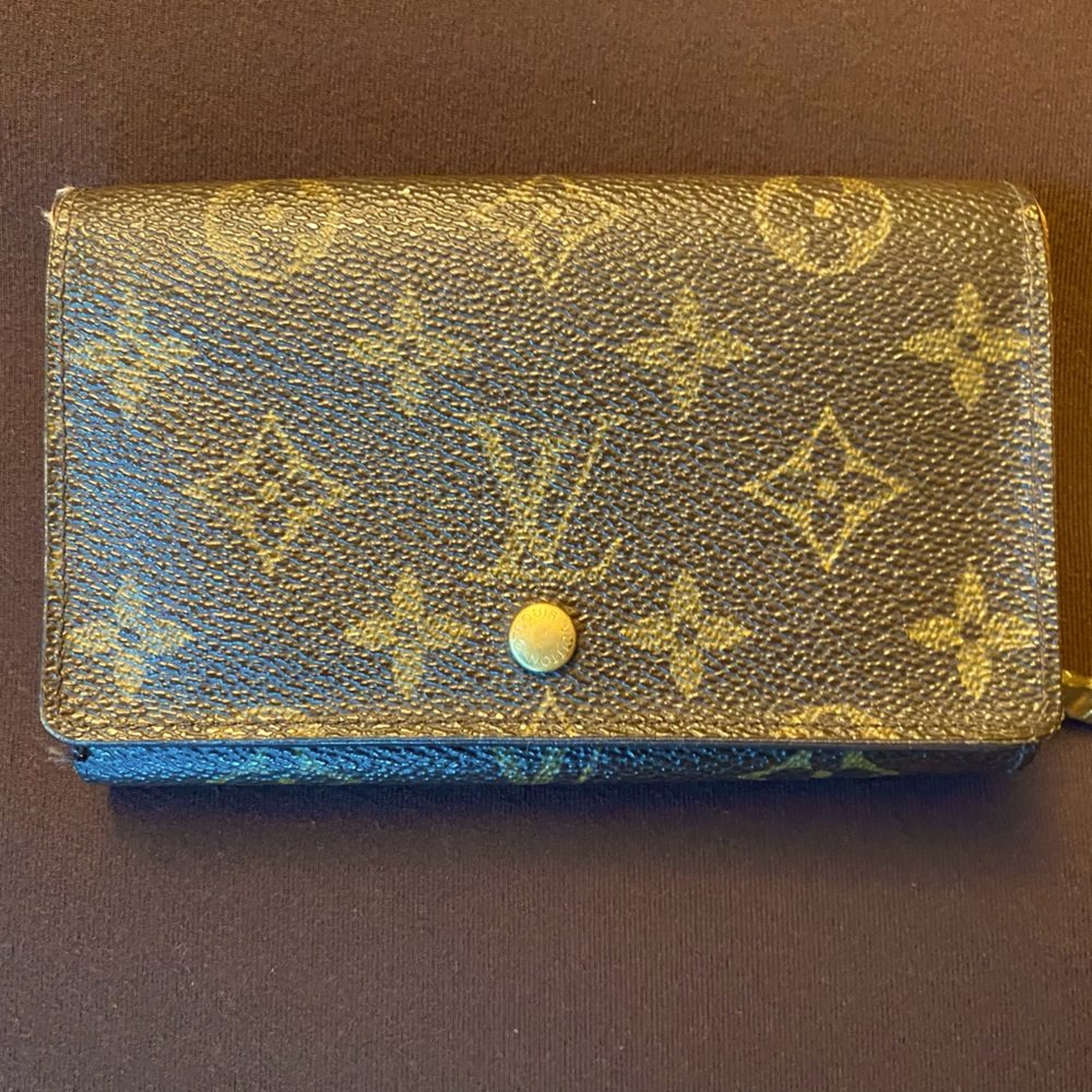 Louis Vuitton Porte-Monnaie Tresor Wallet